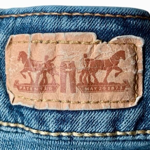 Levi’s 529 Curvy Skinny Leg Jeans in Blue Wash Women’s 8/29 - Picture 3 of 9